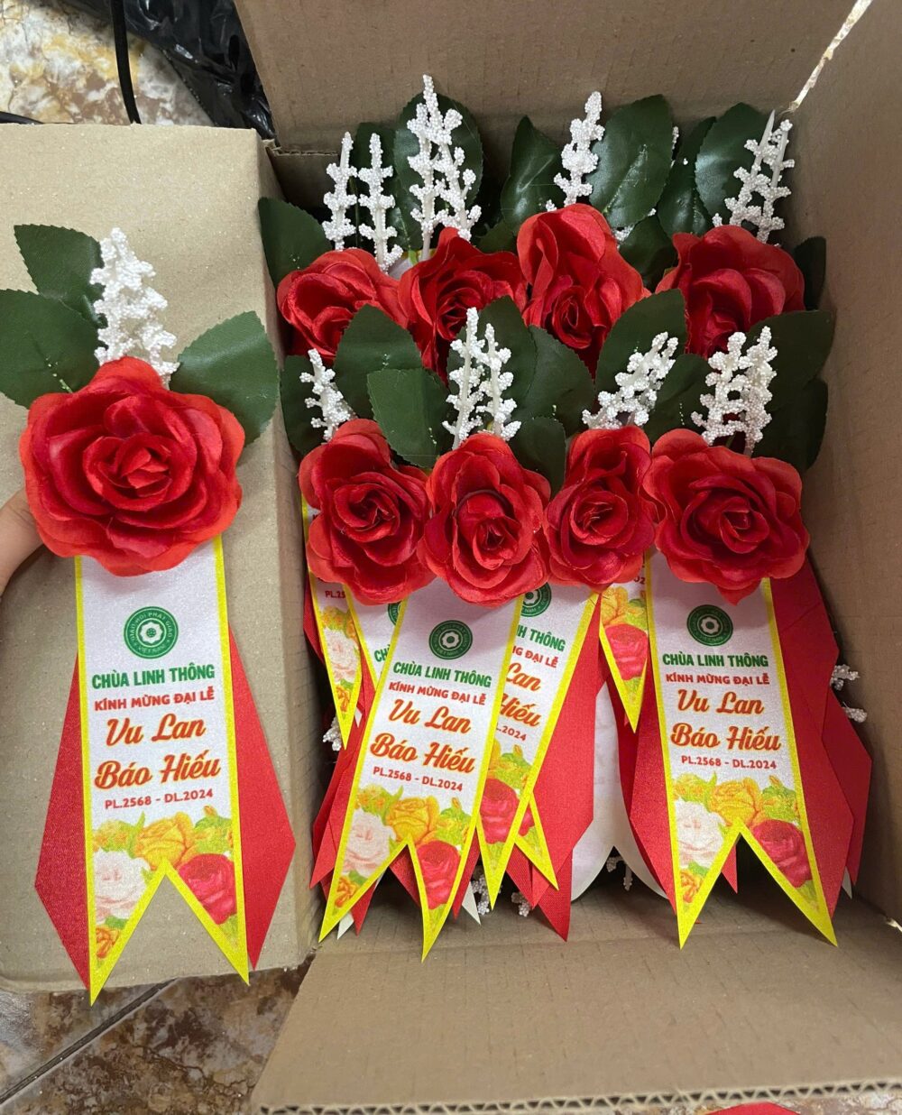 Hoa cài áo ruy băng - xưởng INCONI sản xuất trực tiếp giá rẻ