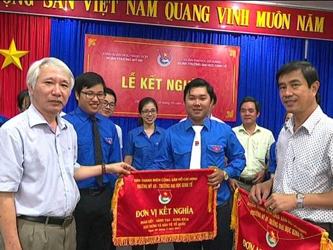 Cờ Lưu Niệm Kết Nghĩa - INCONI 5 Cờ lưu niệm kết nghĩa - INCONI