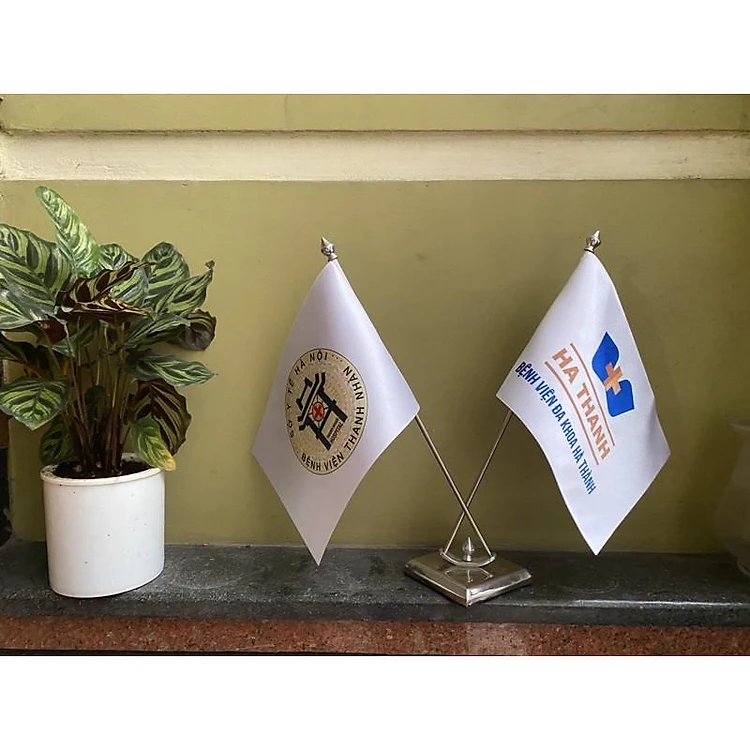 Cờ để bàn lãnh đạo | Xưởng in INCONI 5 cờ để bàn in logo