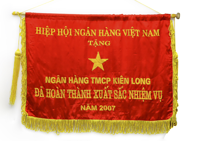 In cờ lưu niệm giá rẻ tại Hà Nội