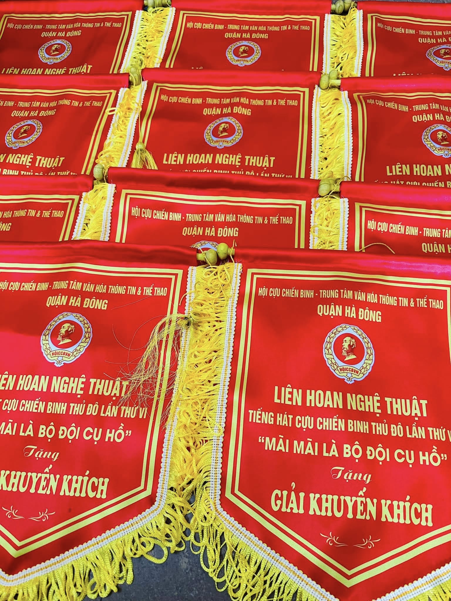 Cờ Lưu Niệm Thể Thao – INCONI