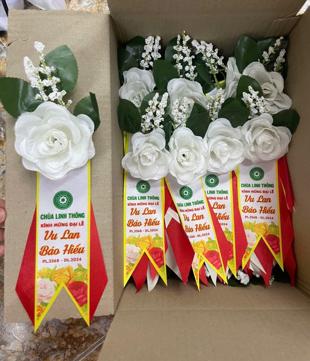 Hình Ảnh Hoa Cài Áo – Xưởng INCONI