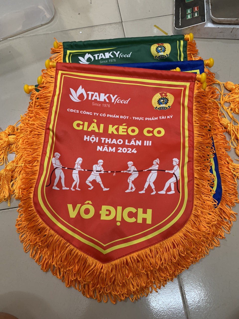 Cờ Lưu Niệm Kéo Co - Xưởng cờ INCONI 3 Cờ lưu niệm kéo co - INCONI