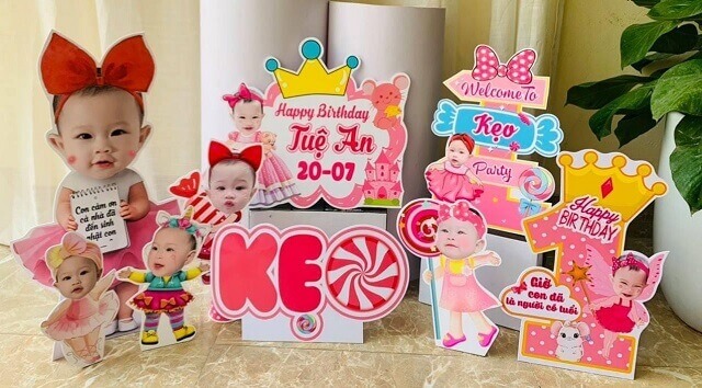 Hashtag Cầm Tay Chúc Mừng Sinh Nhật – INCONI