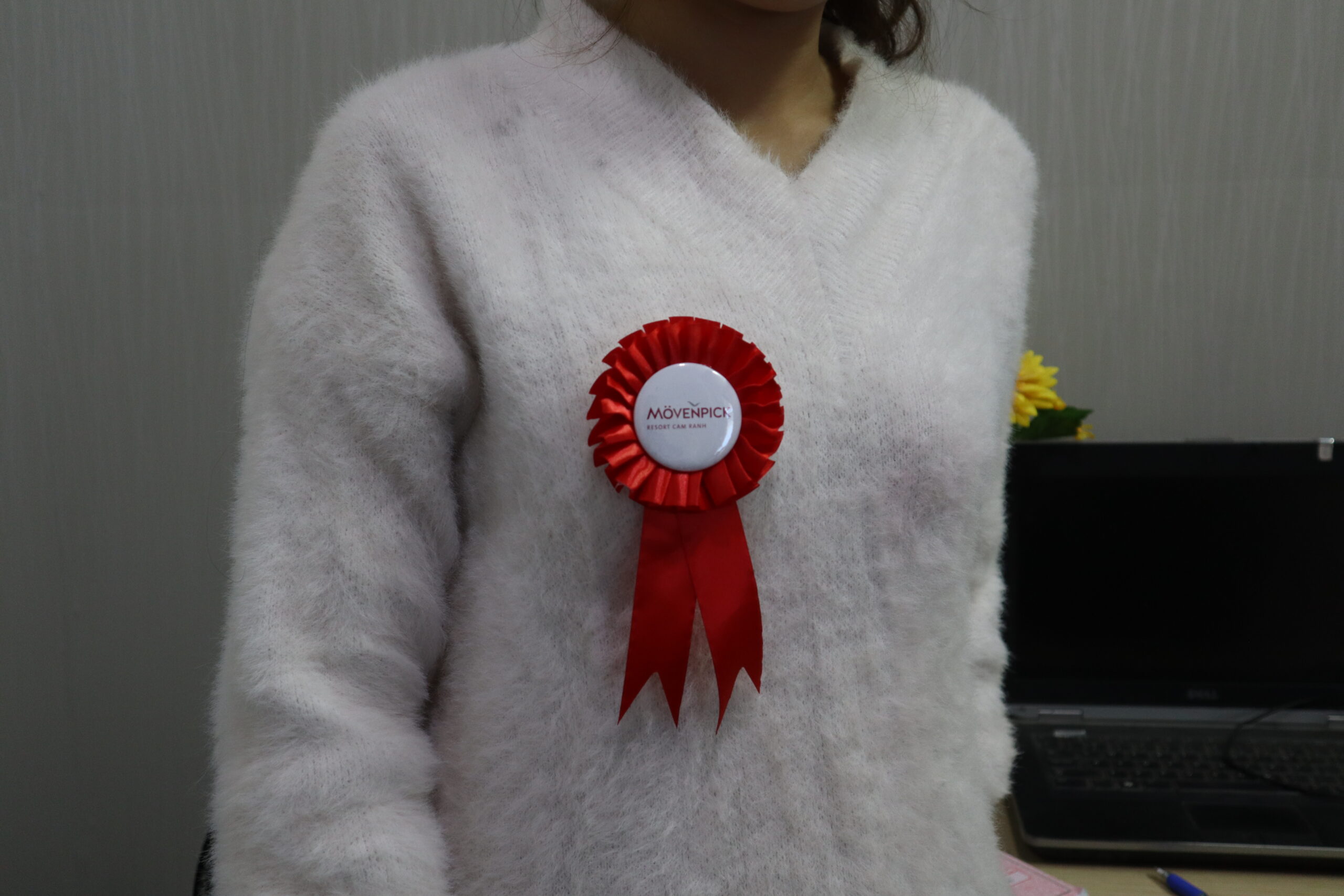 Hoa cài áo kỷ niệm 20 năm ra trường - INCONI