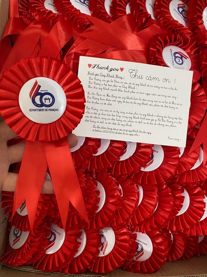 Kích Thước Hoa Cài Áo Đại Biểu