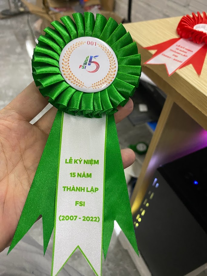 Làm Hoa Cài Áo – INCONI