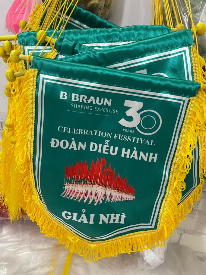 Kích thước cờ lưu niệm - INCONI