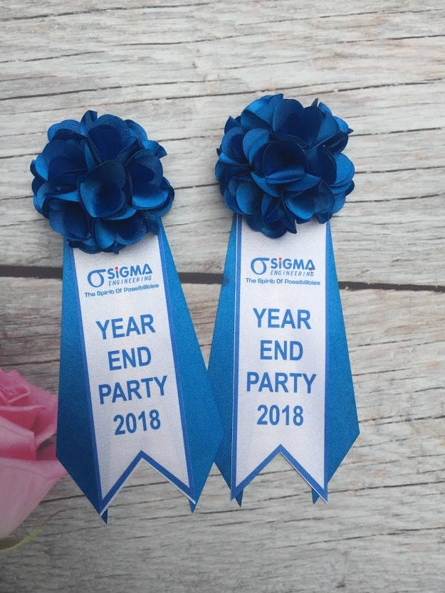 Thiết kế hoa cài áo - xưởng in cờ INCONI thiết kế hoa cài áo giá rẻ