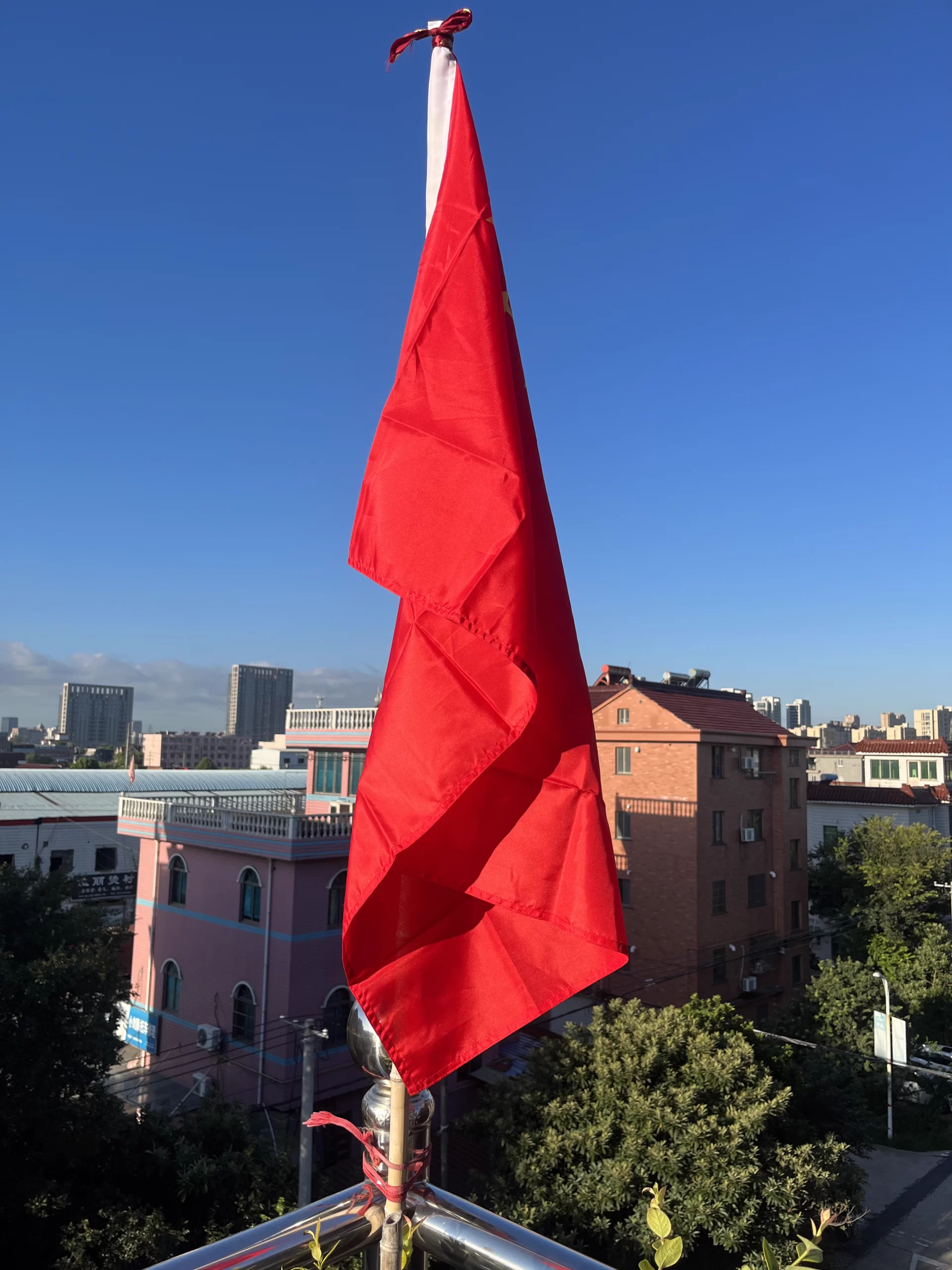 Cờ hồng kỳ to đẹp, chuẩn kích thước – Xưởng in cờ INCONI Hà Nội 3 O1CN01R5EZpZ1Hk9xqtZ1r0 4611686018427384491 0 rate scaled