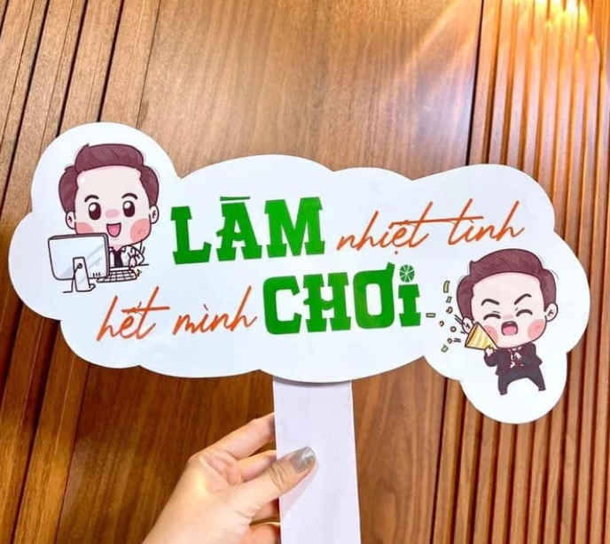 Giá In Hashtag Cầm Tay – Giá In Rẻ INCONI