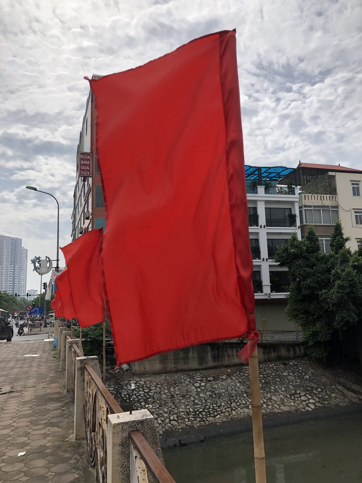 cờ chuối màu đỏ