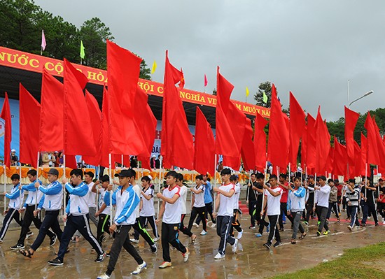 Giá tiền cờ hồng kỳ – Xưởng in cờ INCONI tại Hà Nội