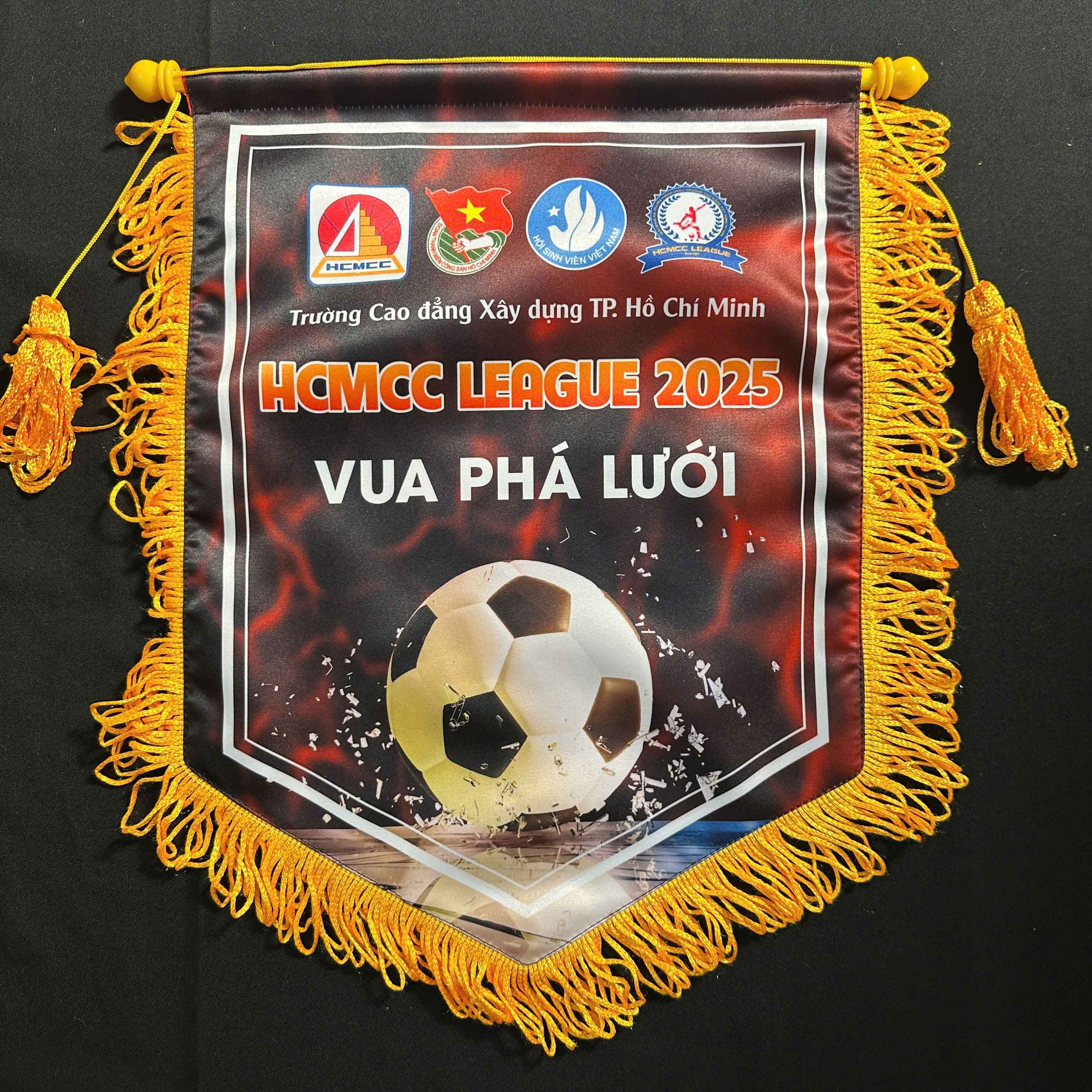 In Cờ Lưu Niệm Bóng Đá