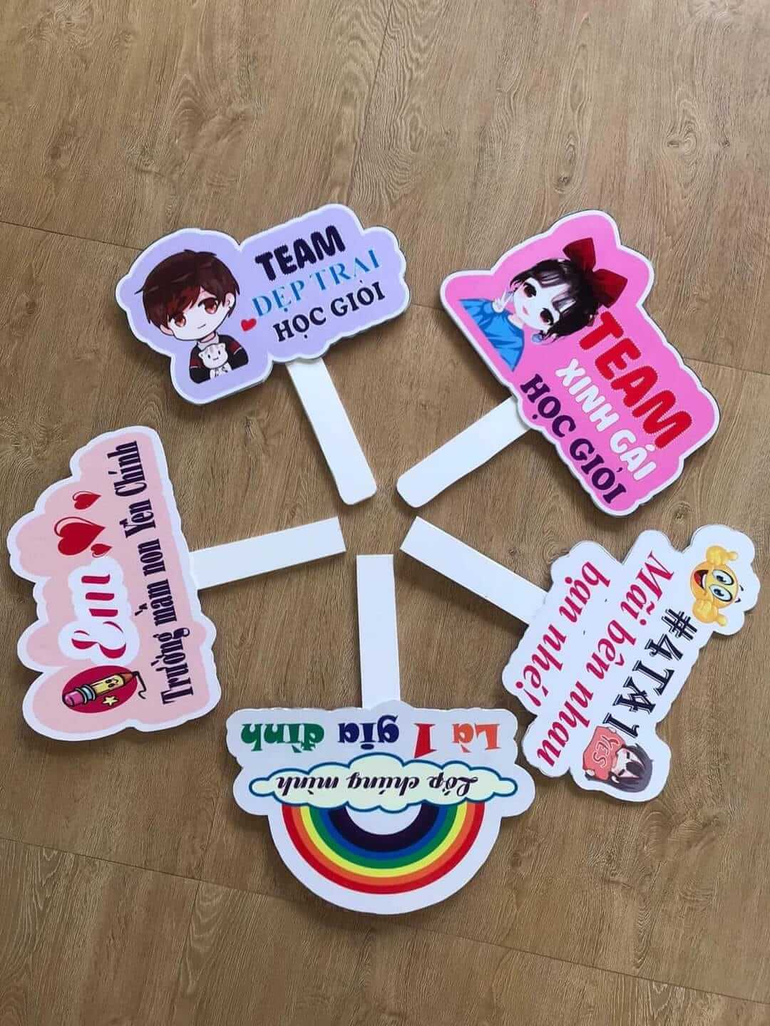 In hashtag cầm tay cầu giấy - INCONI