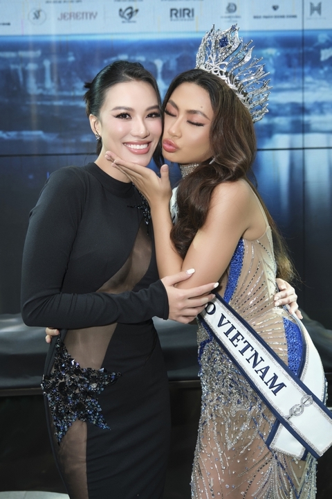 Băng rôn đeo hoa hậu - xưởng INCONI sản xuất