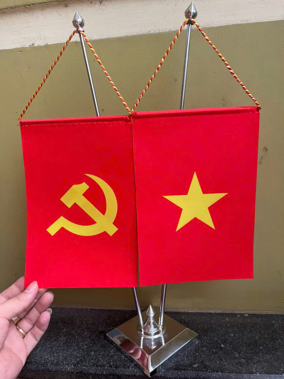 Cờ Tổ quốc để bàn làm việc-Xưởng in cờ INCONI