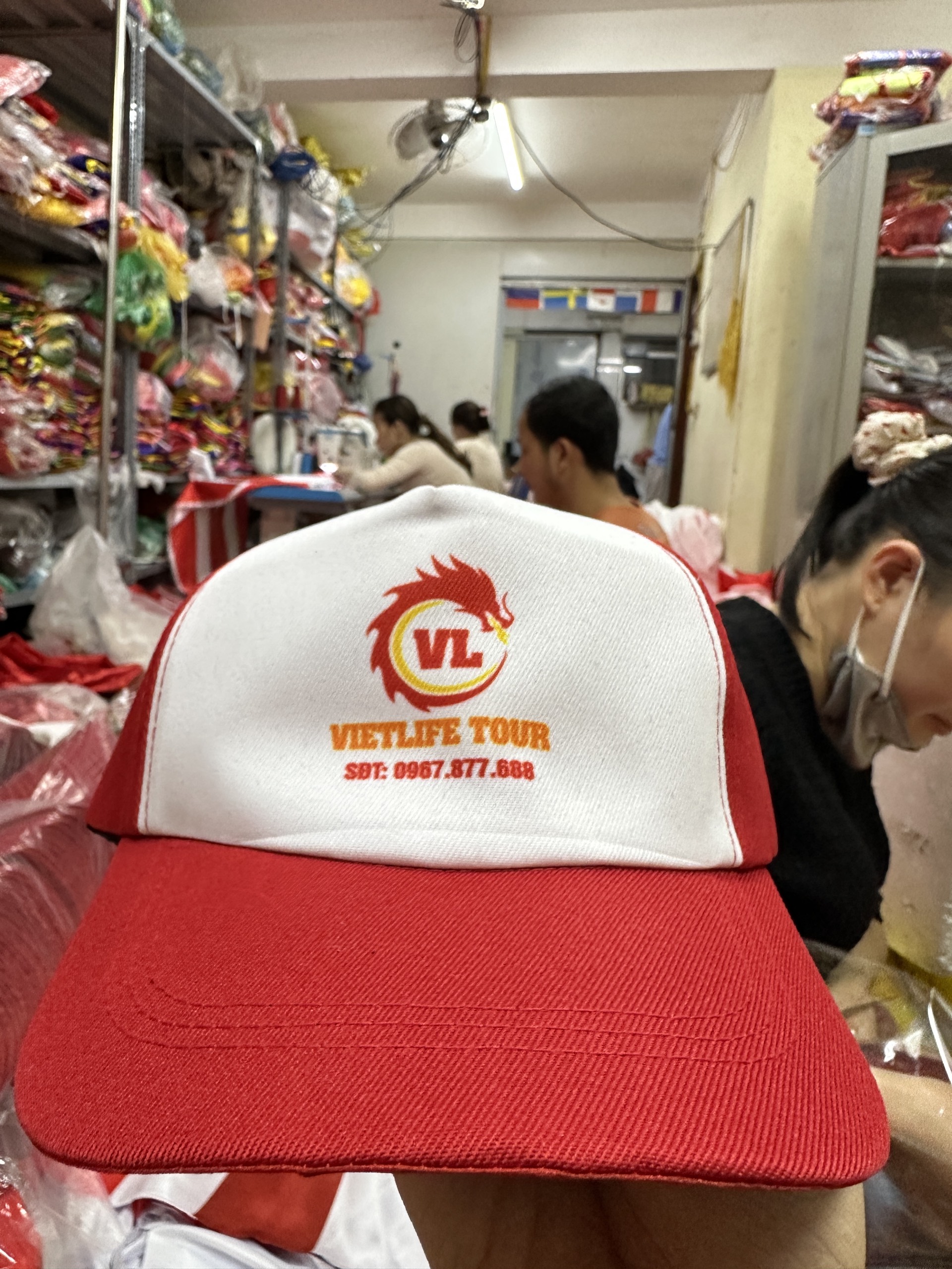 Mũ Du Lịch Đẹp - Giá Rẻ Tại Hà Nội 3 Mũ du lịch đẹp - xưởng in cờ INCONI sản xuất mũ du lịch