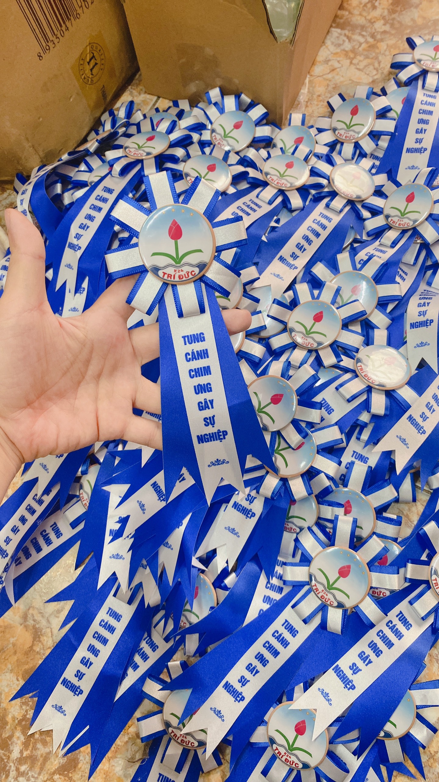 Phụ Kiện Hoa Cài Áo Dài 3 Phụ kiên hoa cài áo dài đẹp - INCONI