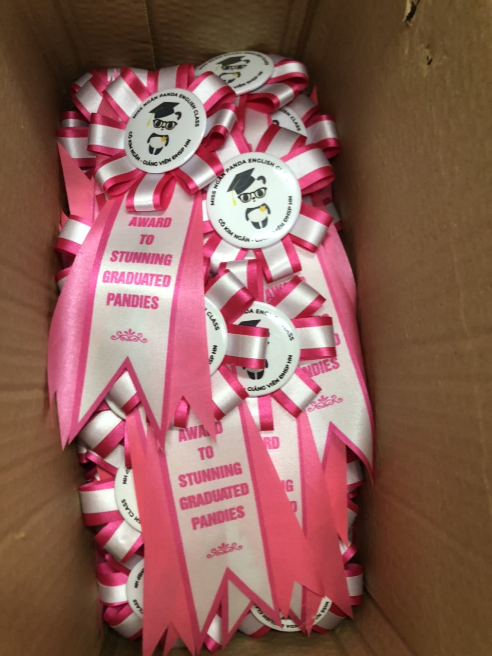 Bông Hoa Cài Áo – INCONI