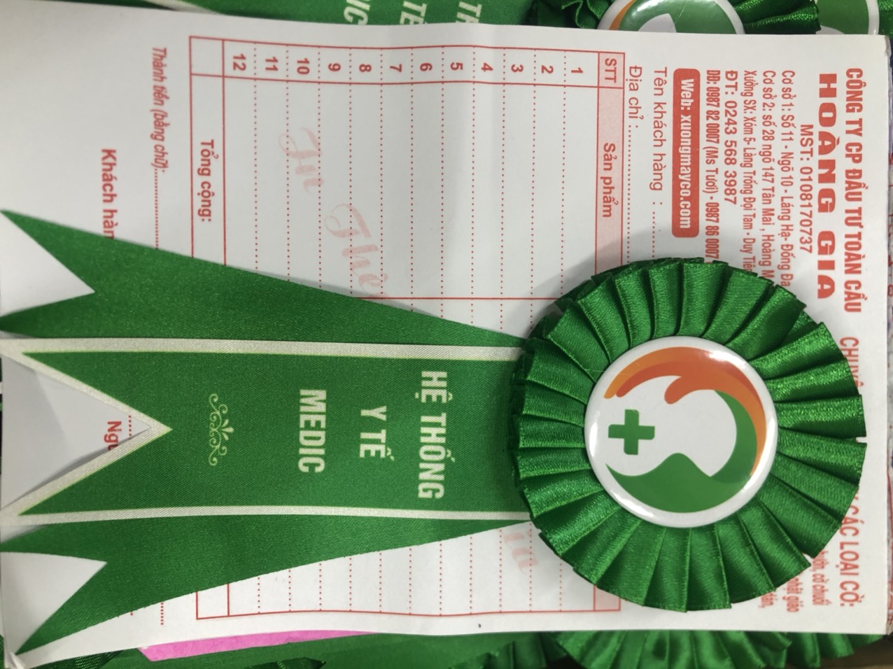 Mẫu hoa cài áo - INCONI