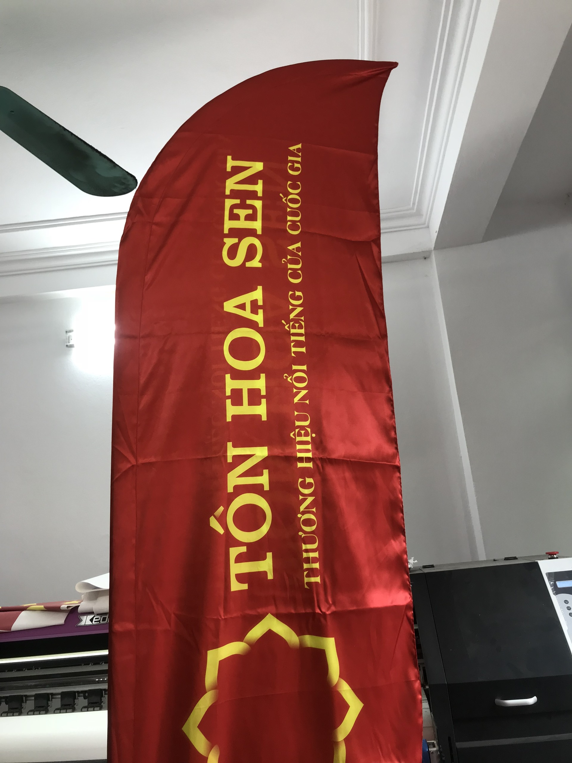 Kích Thước Cờ Cánh Buồm – Xưởng INCONI