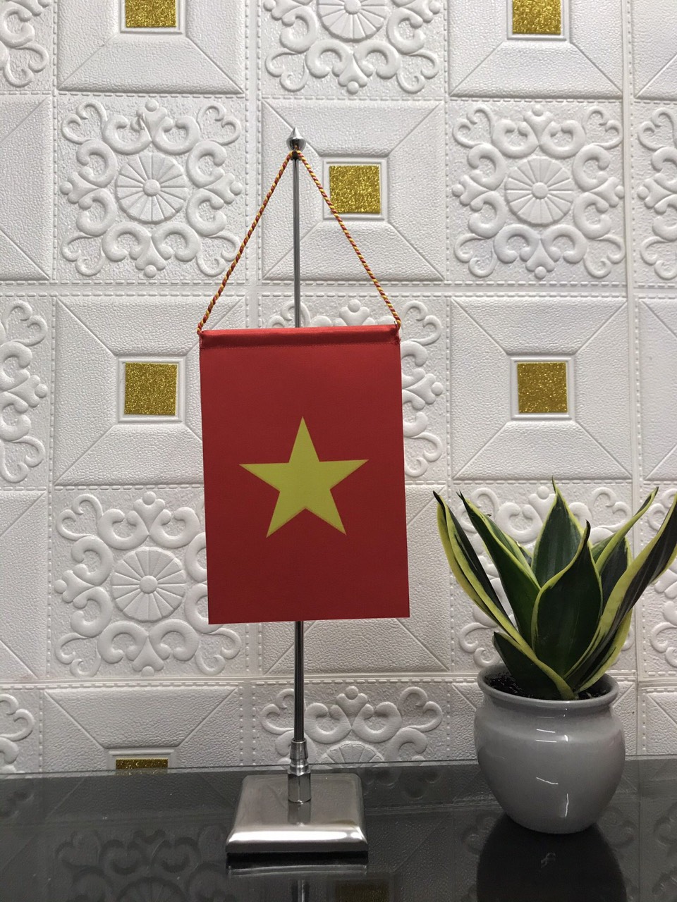 Cờ Để Bàn Làm Việc | Xưởng In INCONI