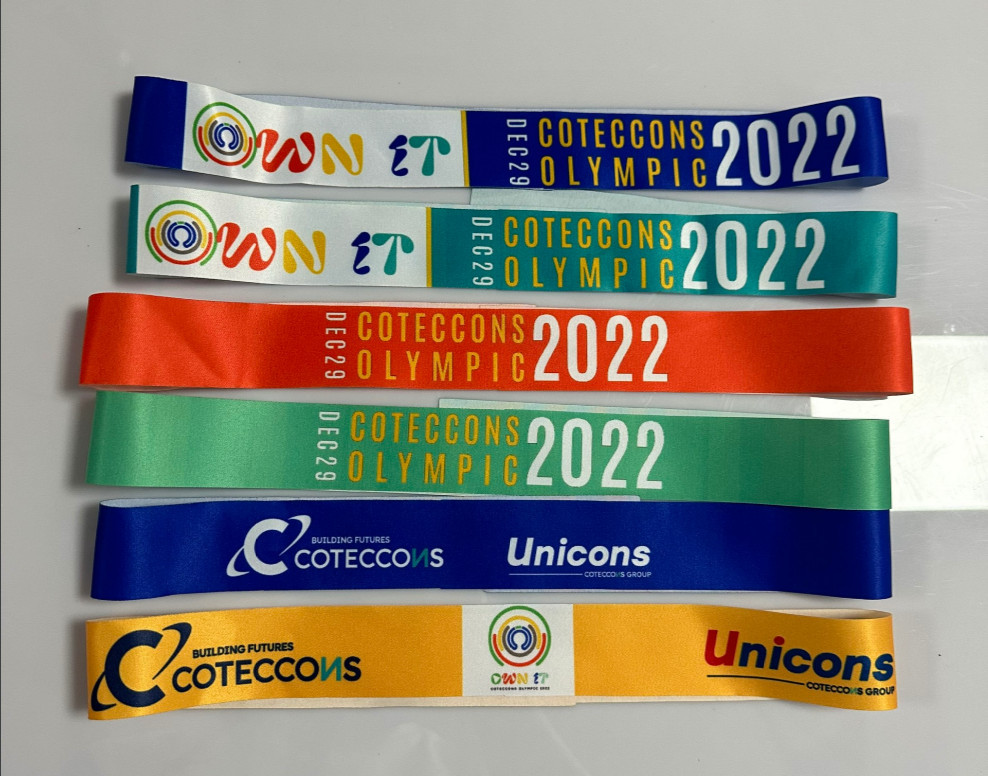 Băng rôn của hoa hậu - INCONI