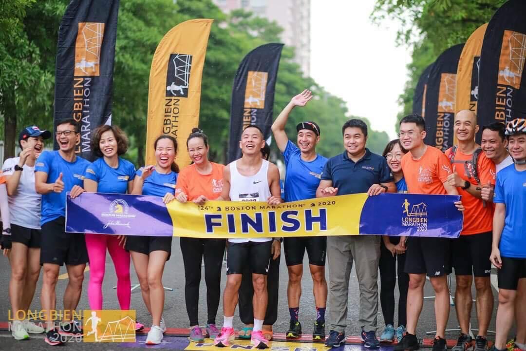 In cờ phướn Hồ Chí Minh