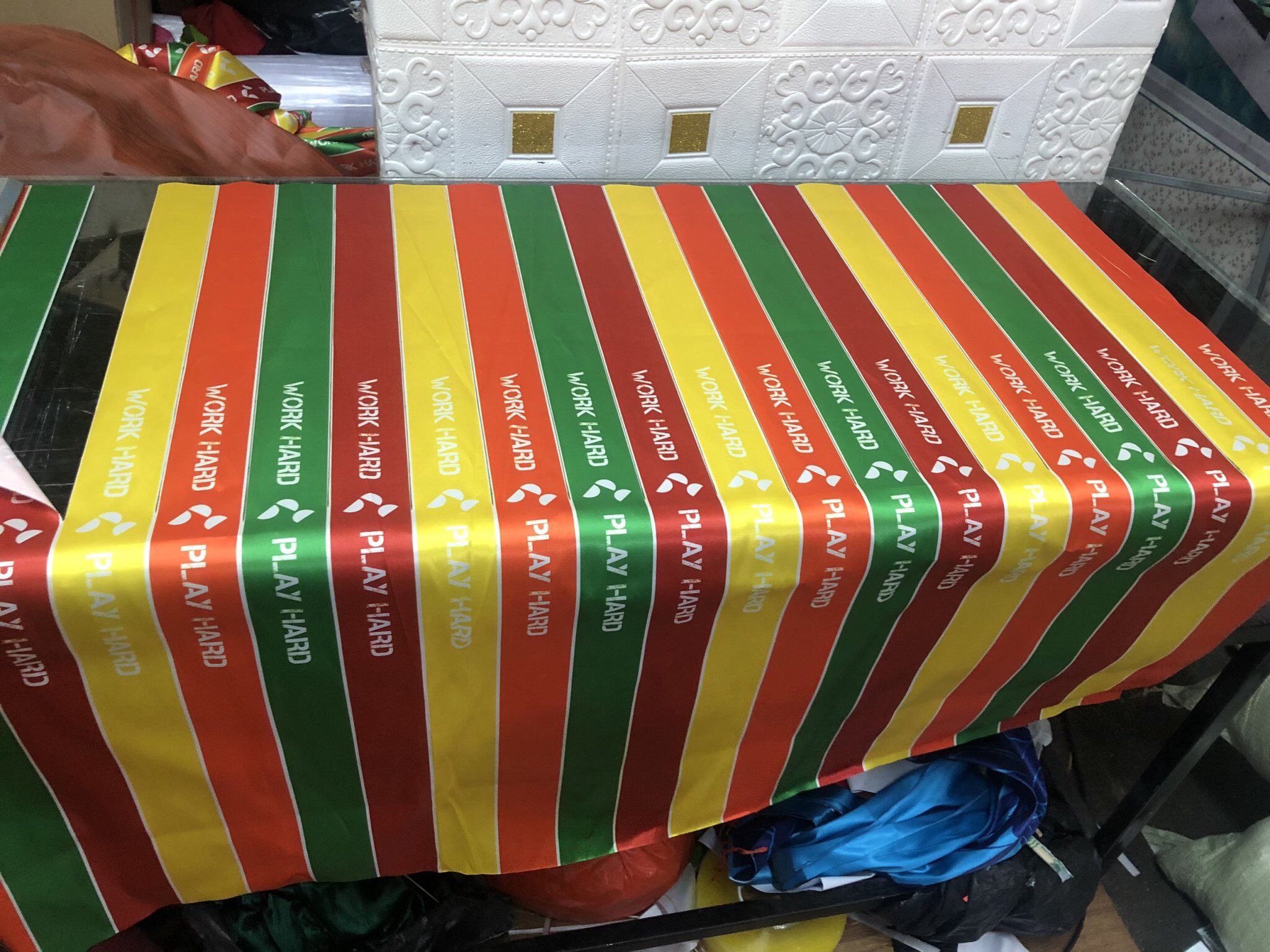 Băng hoa hậu - xưởng sản xuất INCONI