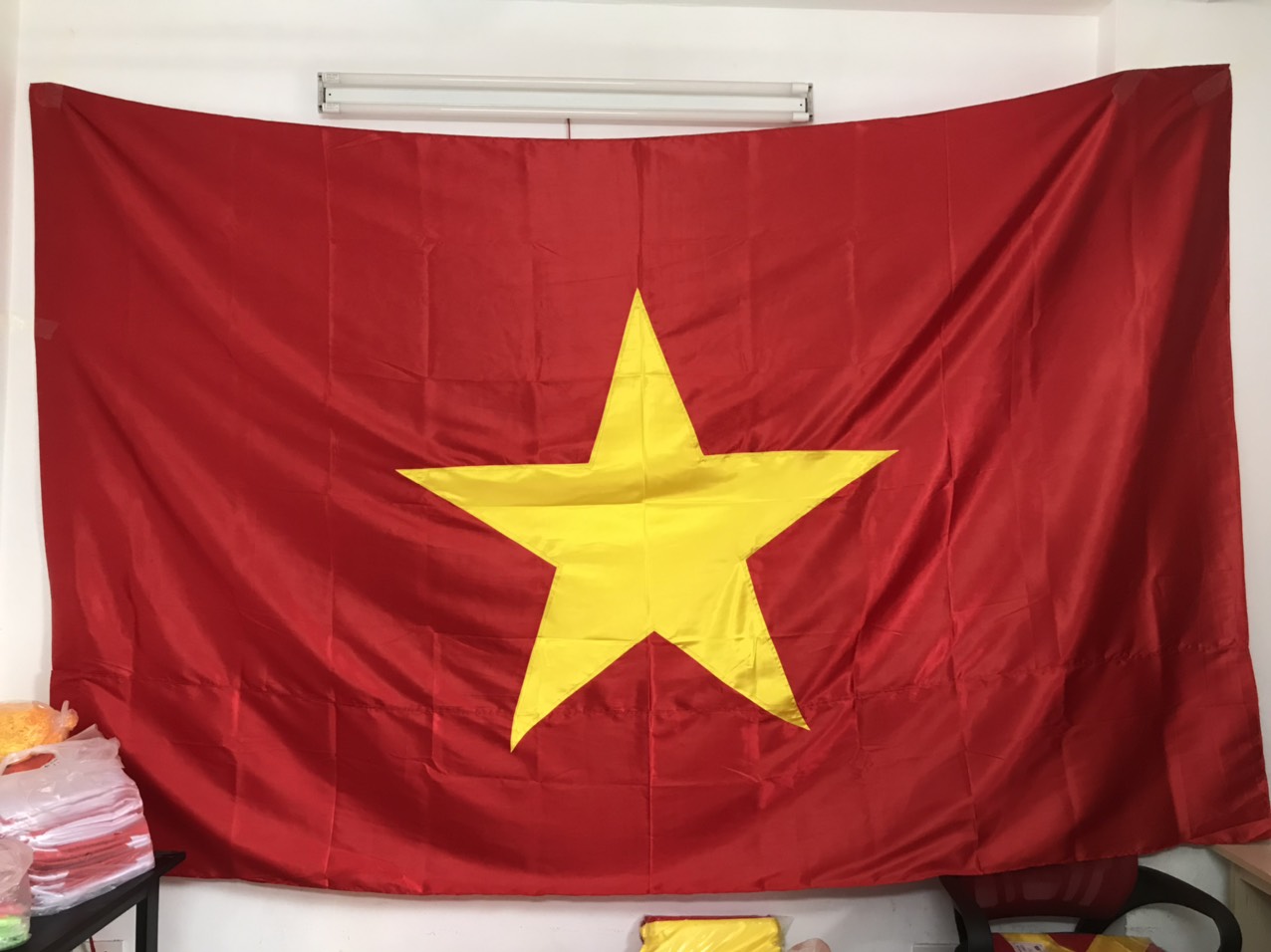 cờ tổ quốc khổ lớn
