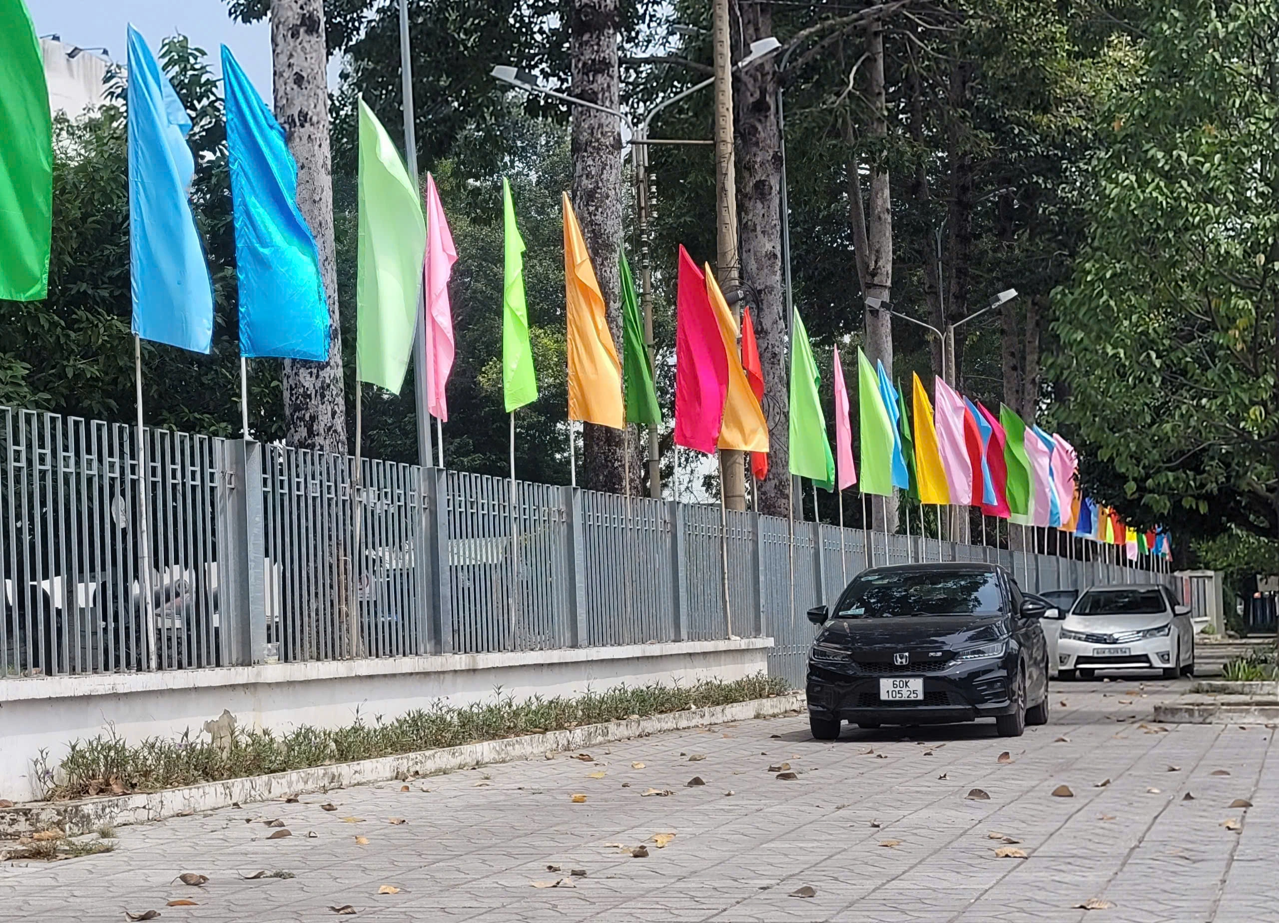 z605108321459688787cf9dc1448d5df3642f201409572 17320863812981728121802