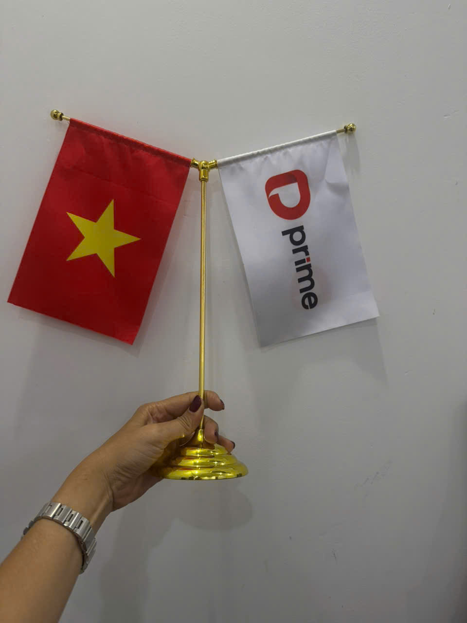 Cờ Để Bàn Làm Việc | Xưởng In INCONI 5 Cờ để bàn làm việc mini