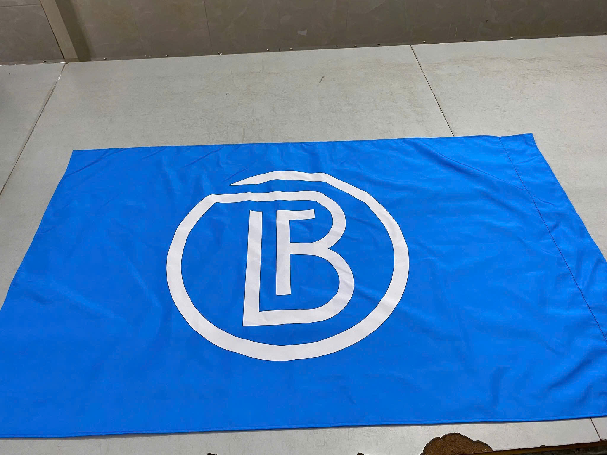 Xưởng in cờ giá rẻ - INCONI uy tín tạo niềm tin 3 Xưởng in cờ giá rẻ INCONI