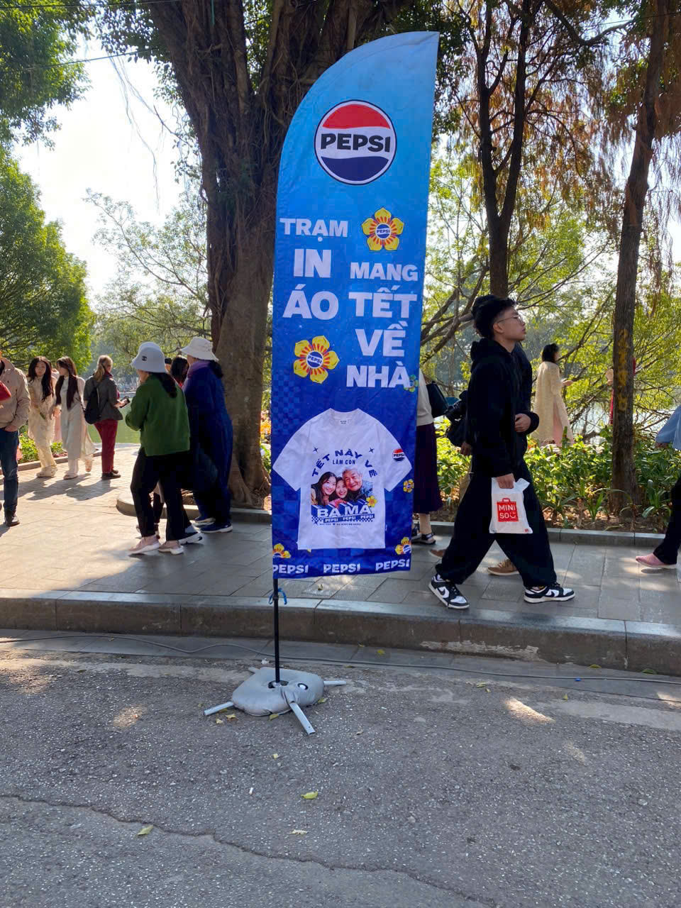 In cờ phướn quảng cáo theo yêu cầu-xưởng INCONI 5 In cờ phướn quảng cáo theo yêu cầu - xưởng INCONI