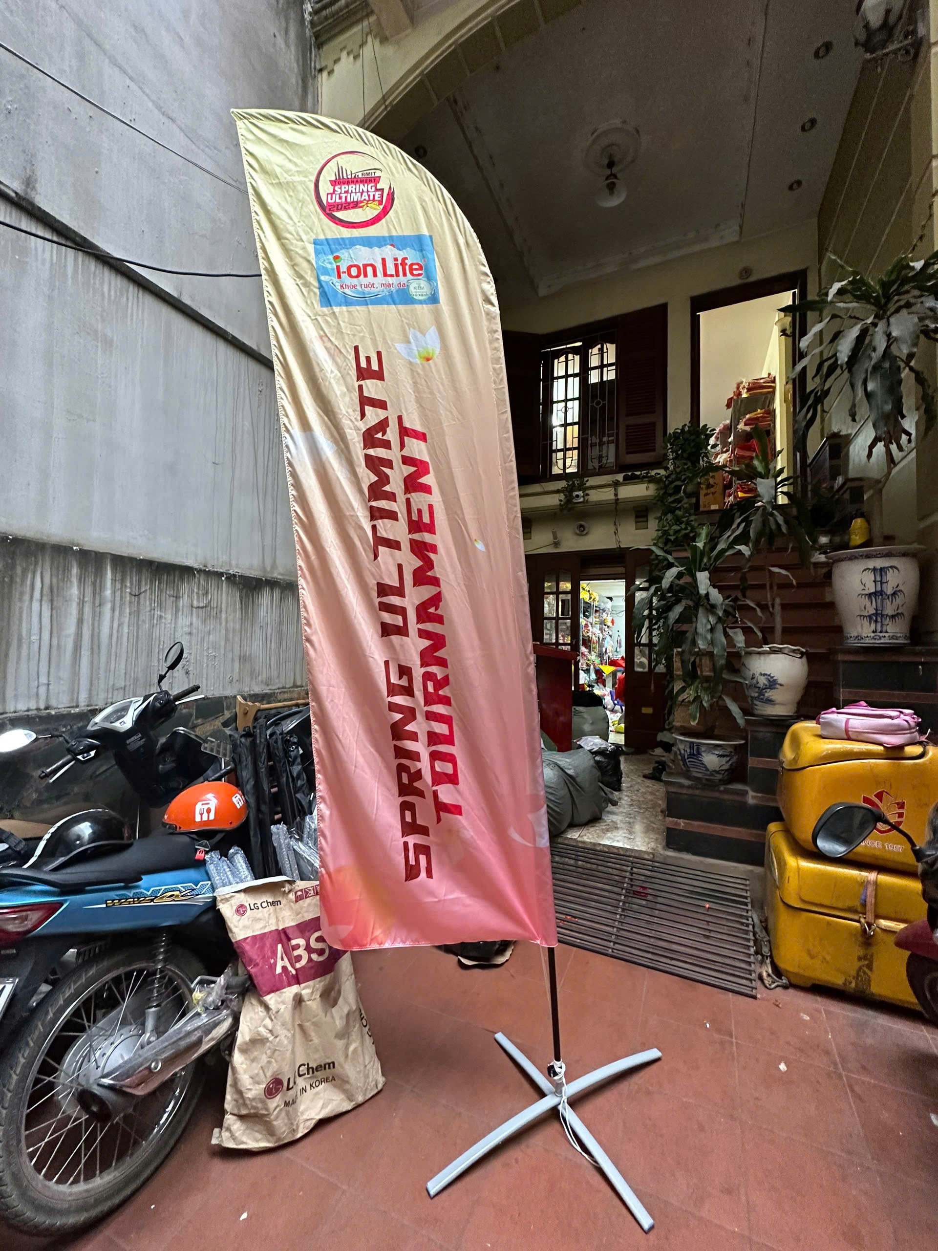 Xưởng may cờ phướn giá rẻ - INCONI 3 Xưởng may cờ phướn giá rẻ- xưởng INCONI