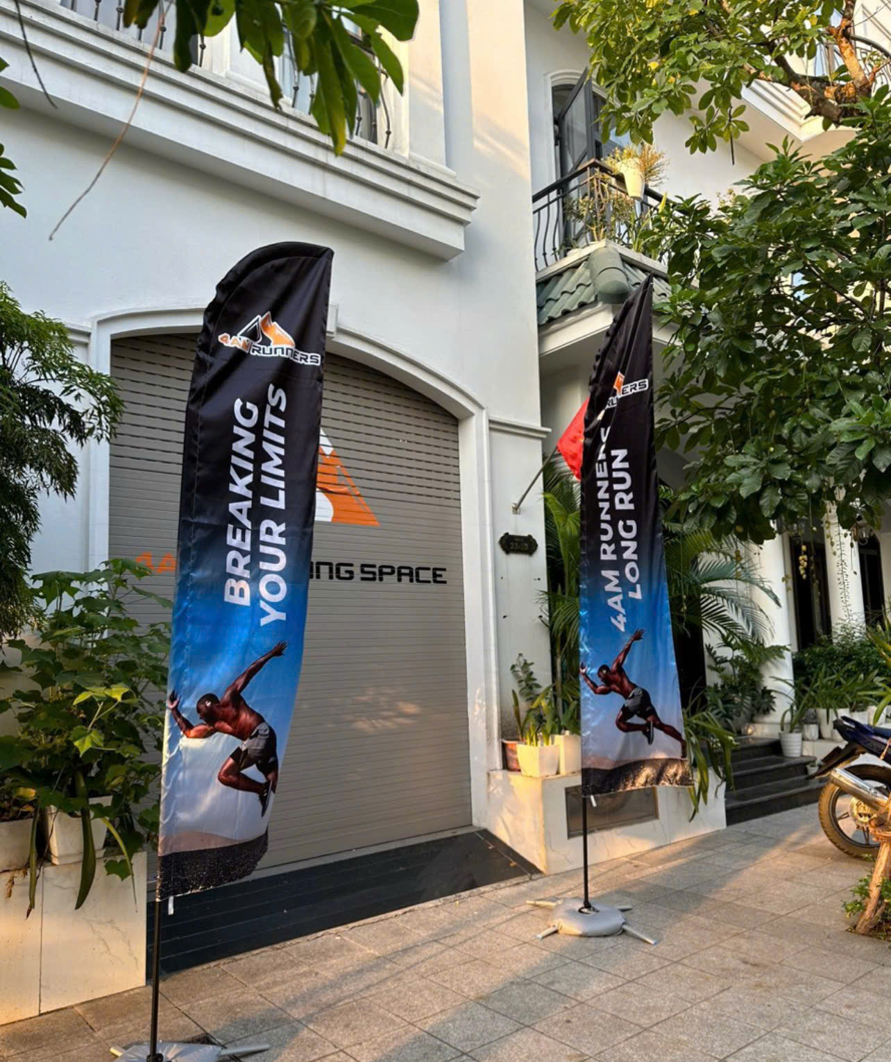 Những Mẫu Cờ Phướn Quảng Cáo Đẹp - INCONI 6 Những mẫu cờ phướn quảng cáo-xưởng INCONI