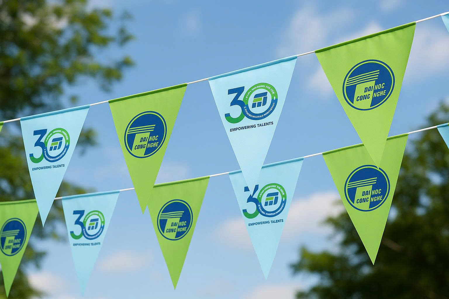 In Cờ Theo Yêu Cầu Hồ Chí Minh