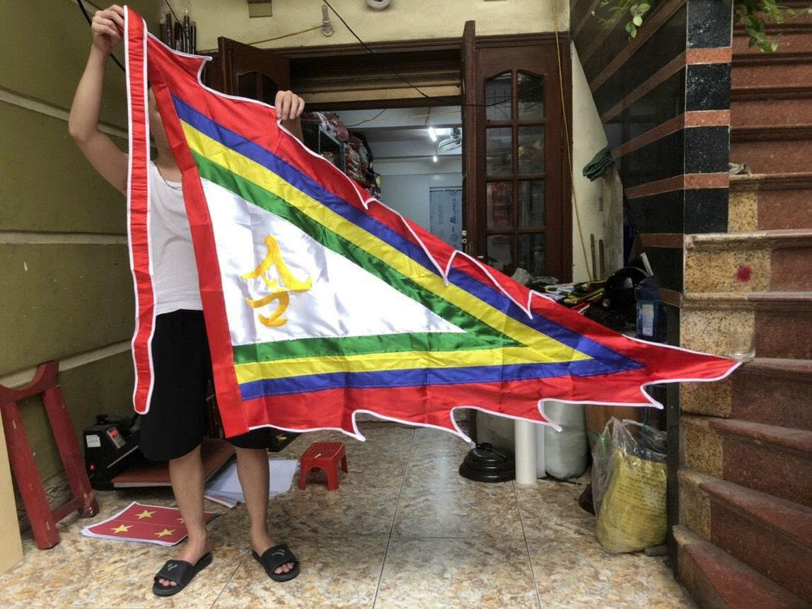 Cờ Thần Chéo – Xưởng in cờ INCONI