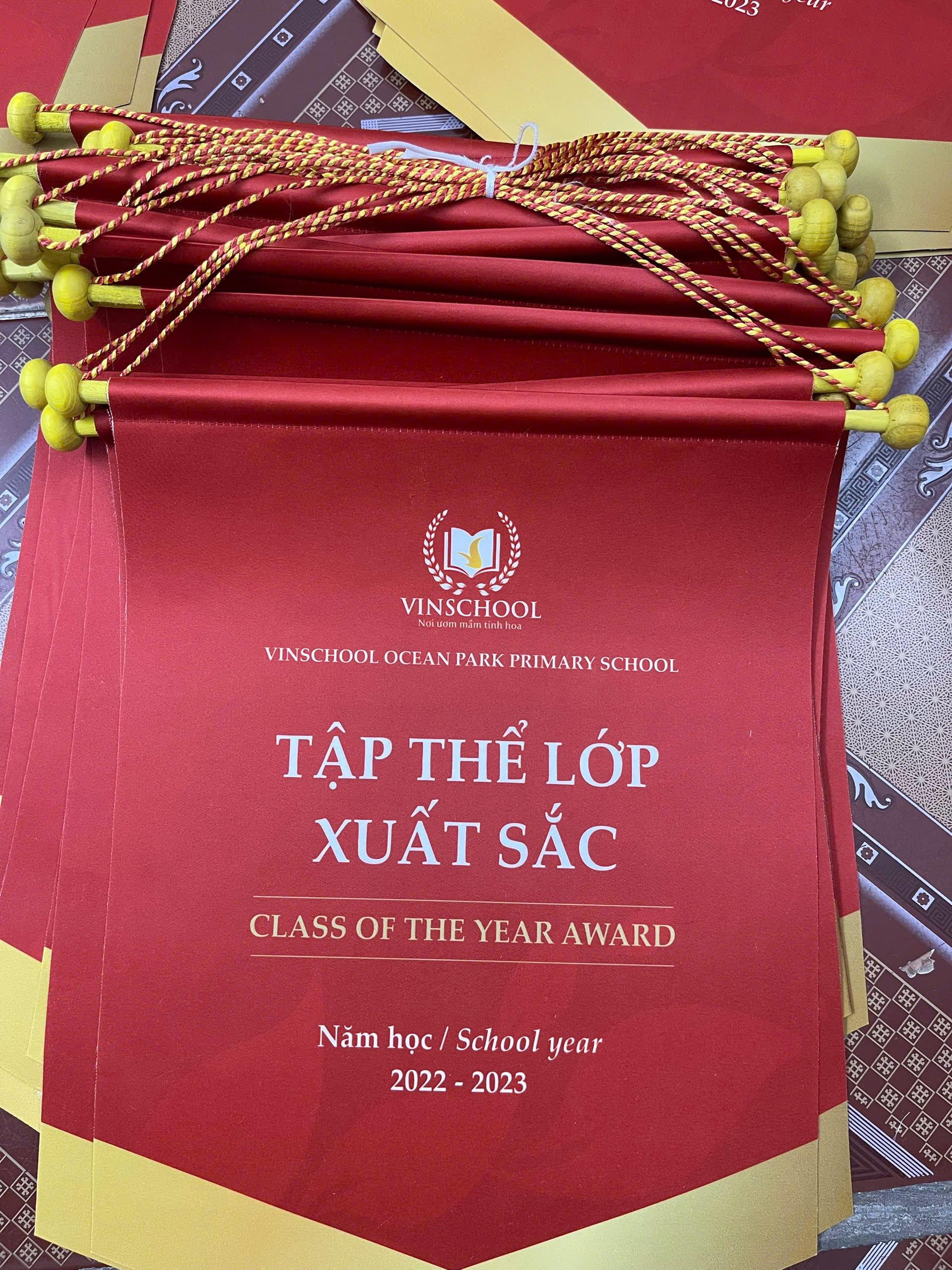 Đặt cờ lưu niệm giá rẻ uy tín tại INCONI