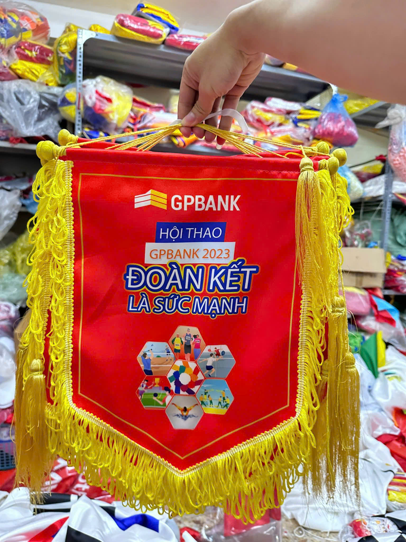 Cờ Lưu Niệm Hội Thi Dân Vận Khéo – INCONI