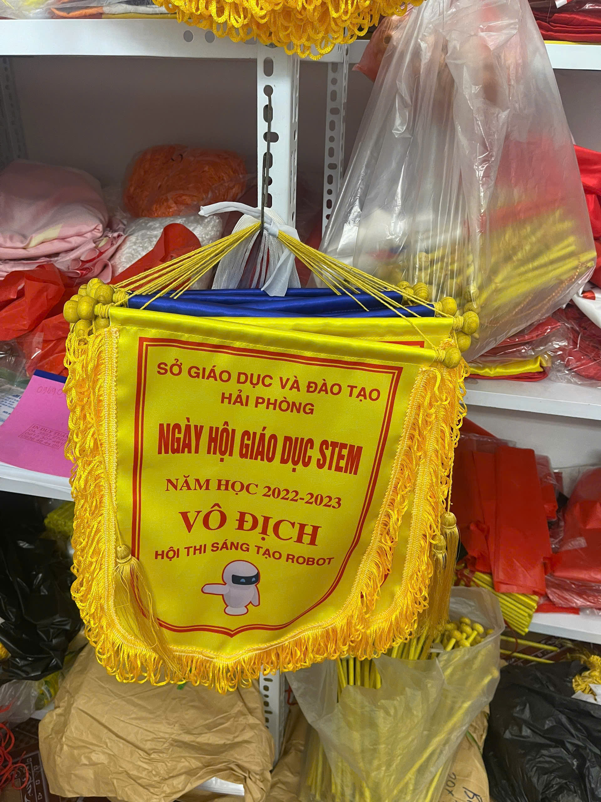 Phôi Cờ Lưu Niệm - Xưởng In Cờ INCONI 4 Phôi cờ lưu niệm giá rẻ - INCONI