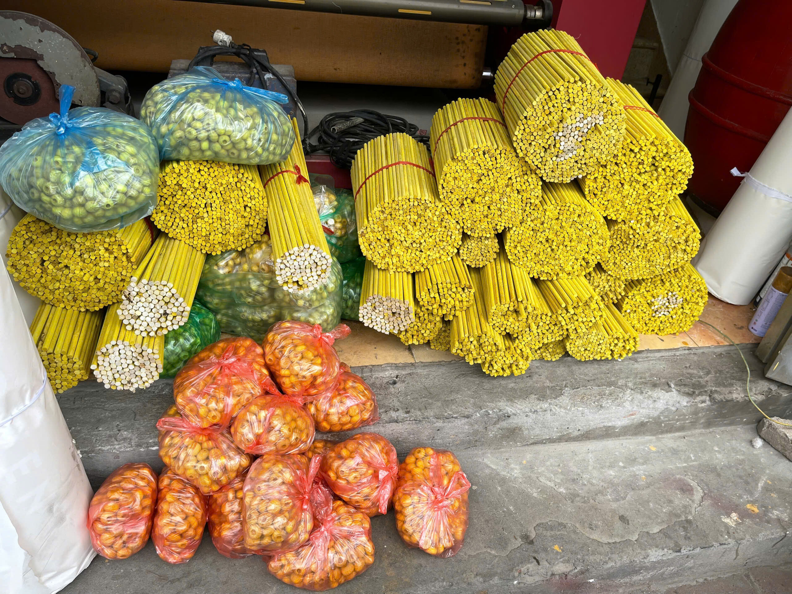 Cờ lưu niệm câu cá - INCONI