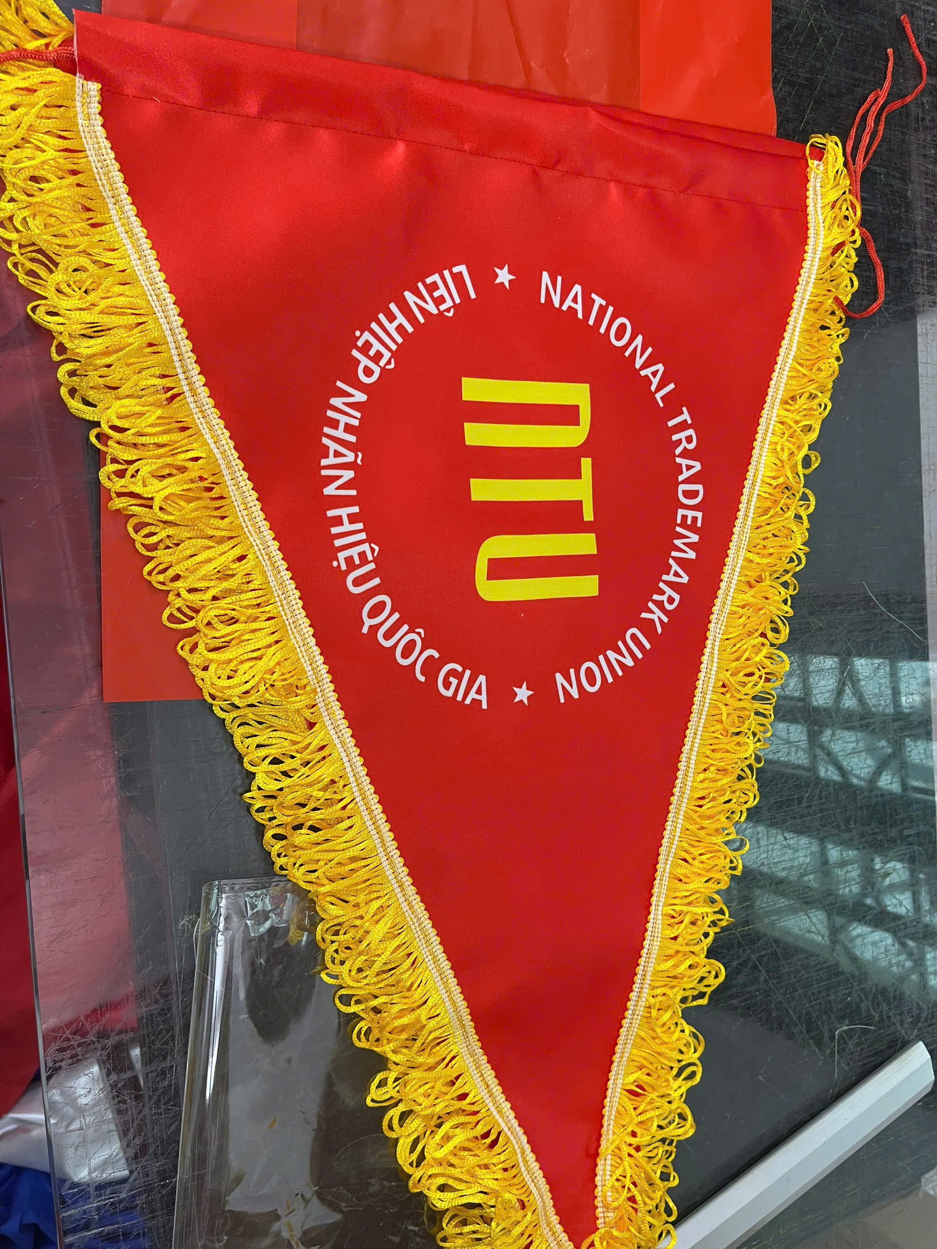 Cờ Lưu Niệm Đại Hội Thể Dục Thể Thao 5 Cờ lưu niệm đại hội thể dục thể thao - INCONI