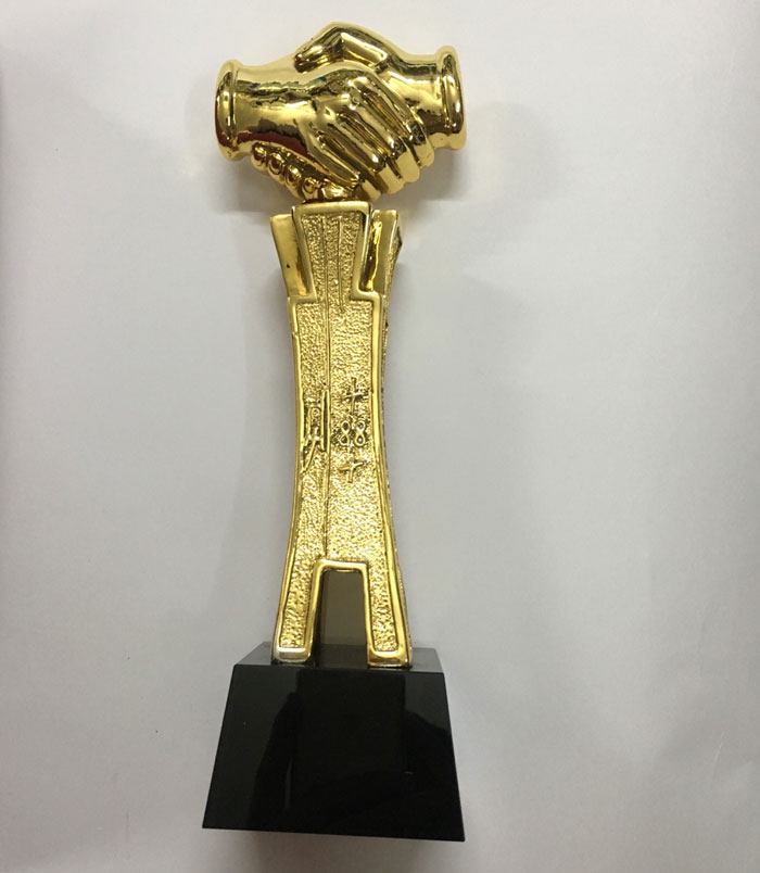 Đặt Cúp Lưu Niệm – Xưởng INCONI Hà Nội