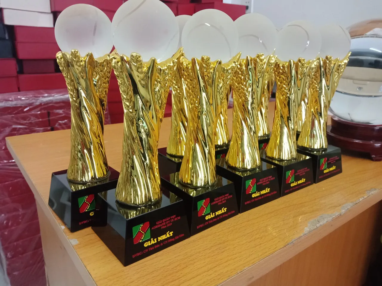 Cúp lưu niệm - INCONI