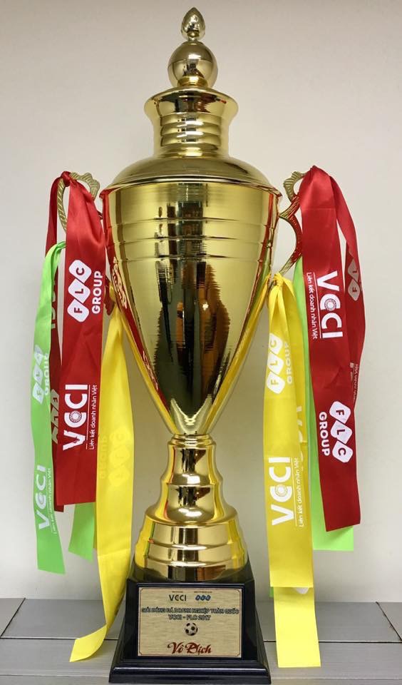 Cúp Lưu Niệm Bóng Đá - Giá Rẻ - INCONI 4 Cúp lưu niệm bóng đá - INCONI