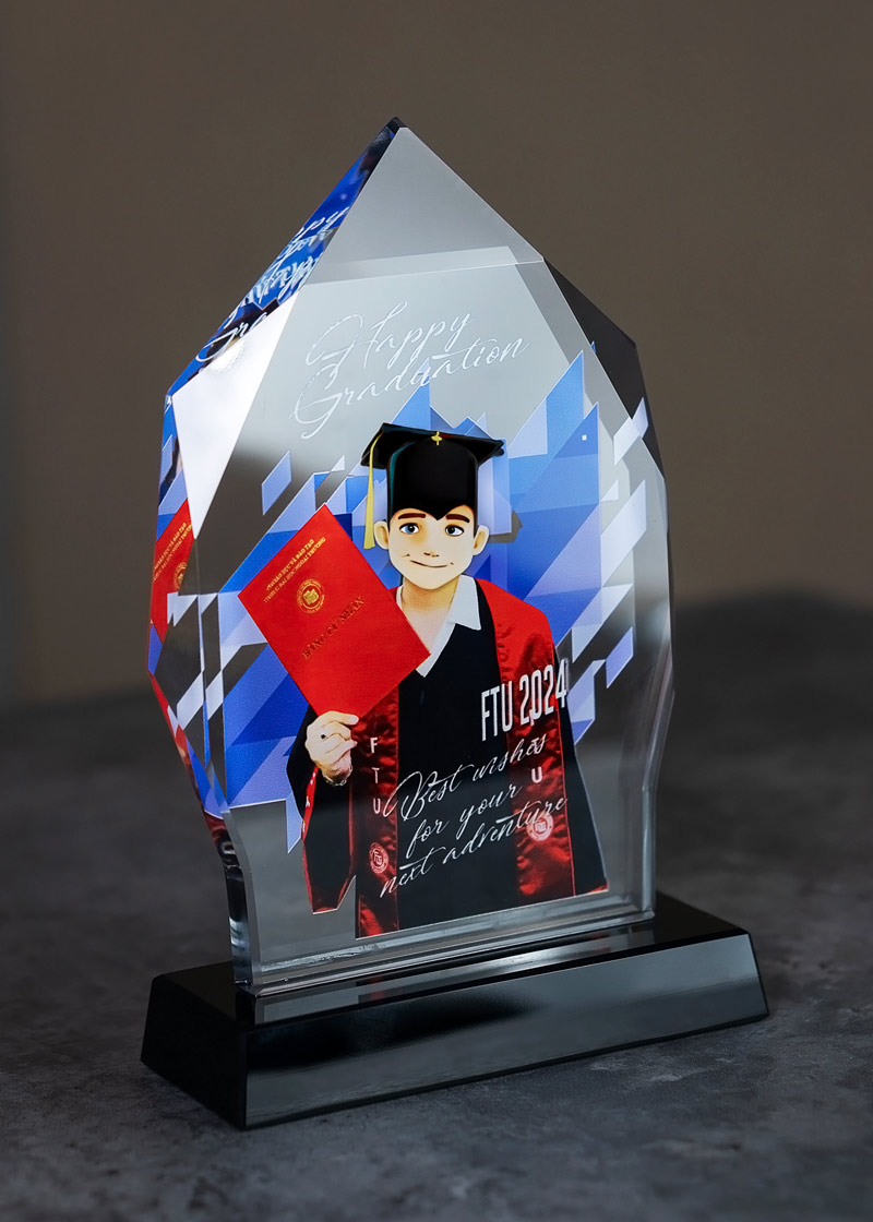Cúp lưu niệm tốt nghiệp - INCONI