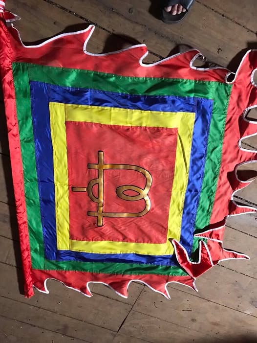 Cửa hàng bán cờ thần uy tín - INCONI