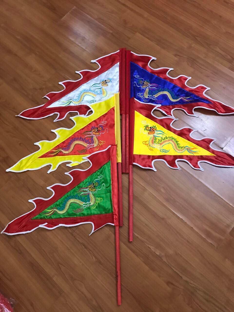 Cờ thần cầu tài lộc - INCONI